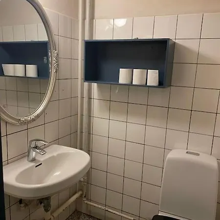 Eventyrligt Og Rummeligt Hus Med Havudsigt * Borre