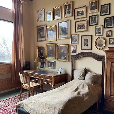 Villa Eventyrligt Og Rummeligt Hus Med Havudsigt Borre