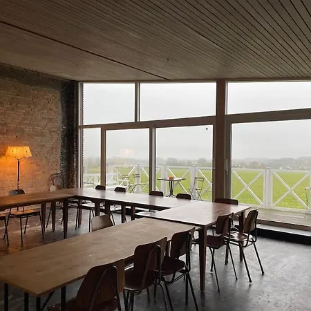 Villa Eventyrligt Og Rummeligt Hus Med Havudsigt Borre