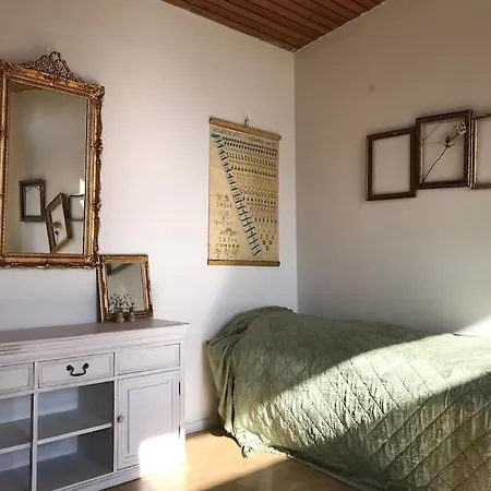 Eventyrligt Og Rummeligt Hus Med Havudsigt *