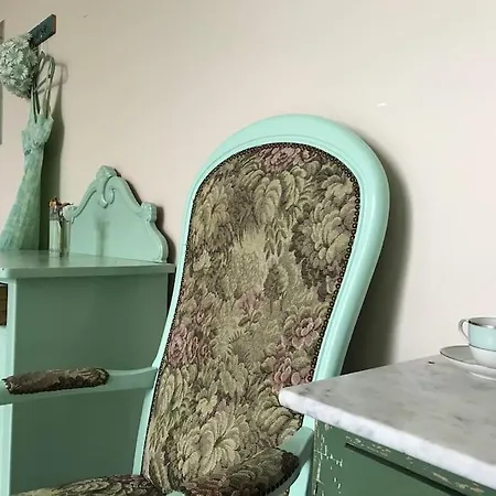 Eventyrligt Og Rummeligt Hus Med Havudsigt *