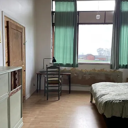 Eventyrligt Og Rummeligt Hus Med Havudsigt * Borre