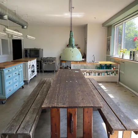 Eventyrligt Og Rummeligt Hus Med Havudsigt Villa